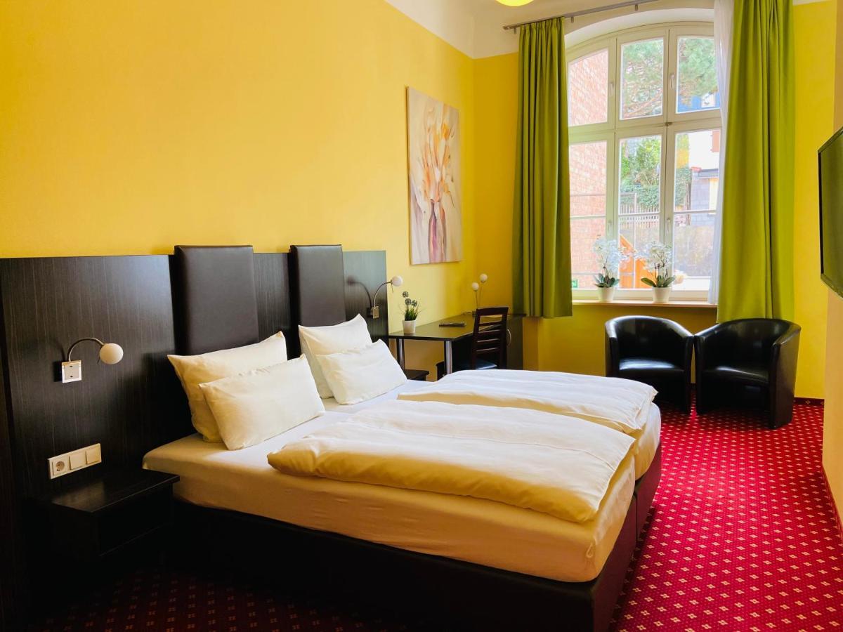Pension Katharinenschule Эйзенах Экстерьер фото